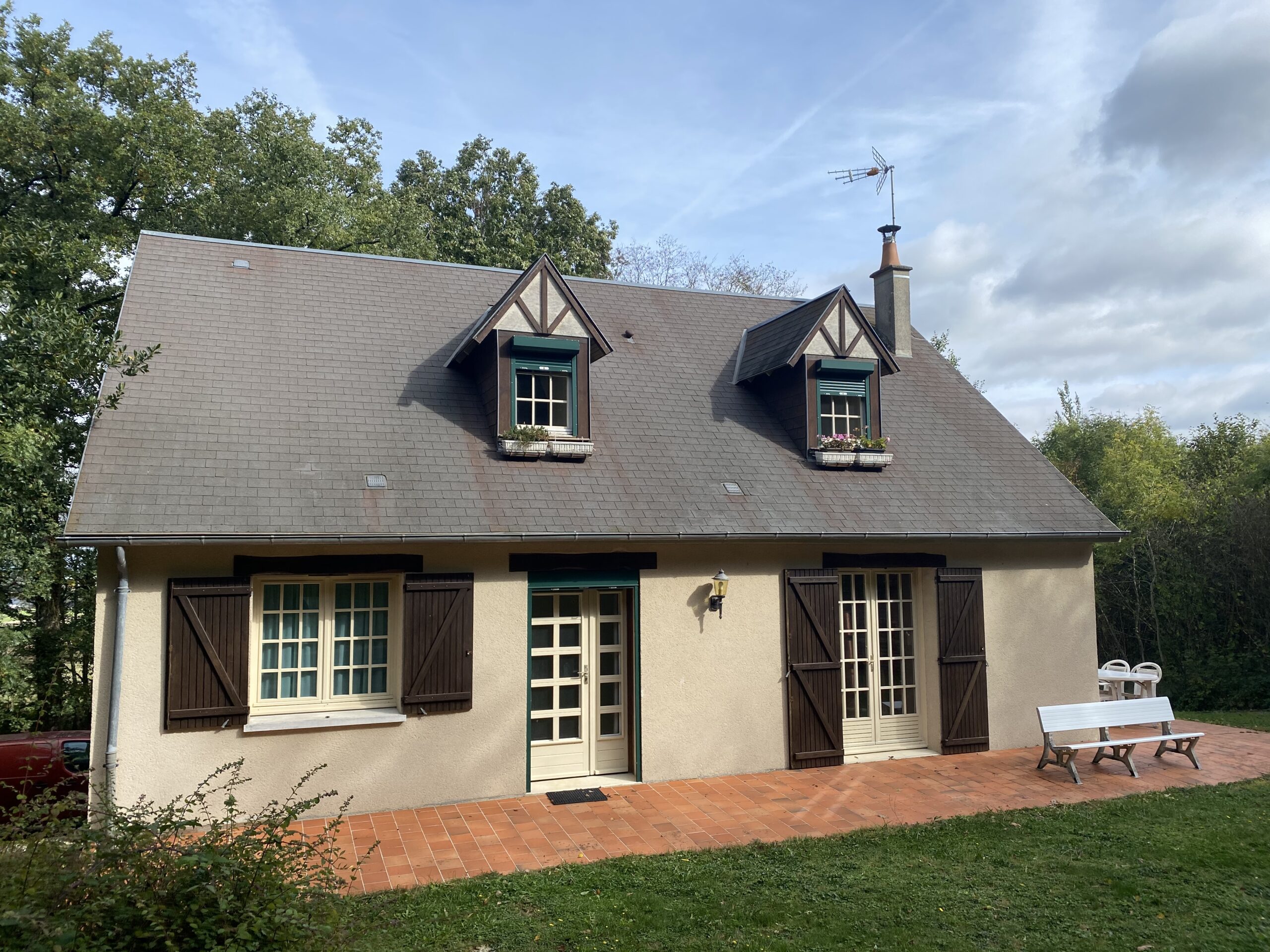 Traitement du bois et vente immobilière : obligations, risques et preuves